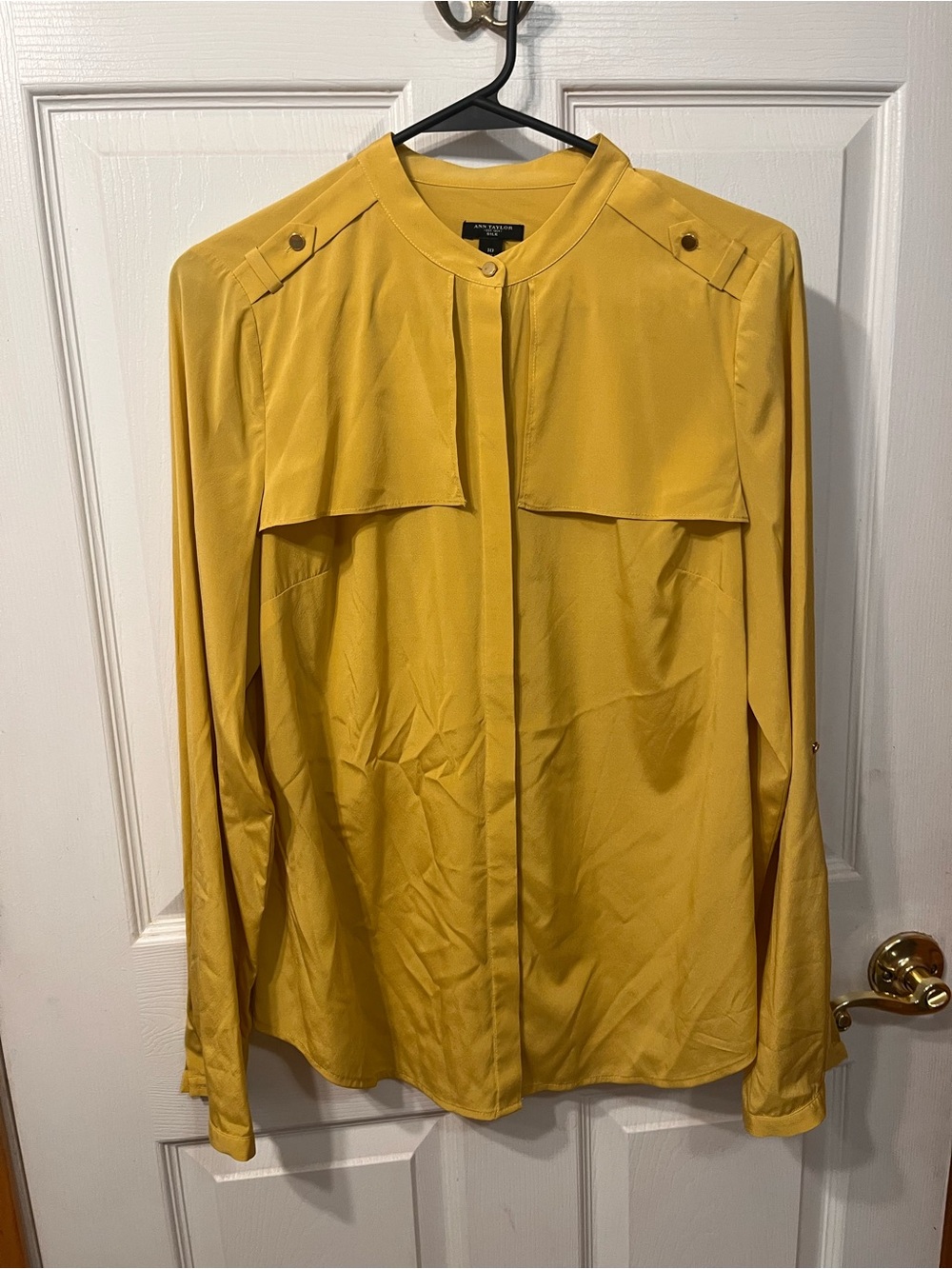 Ann Taylor Mustard Long-Sleeve Button Front Shirt